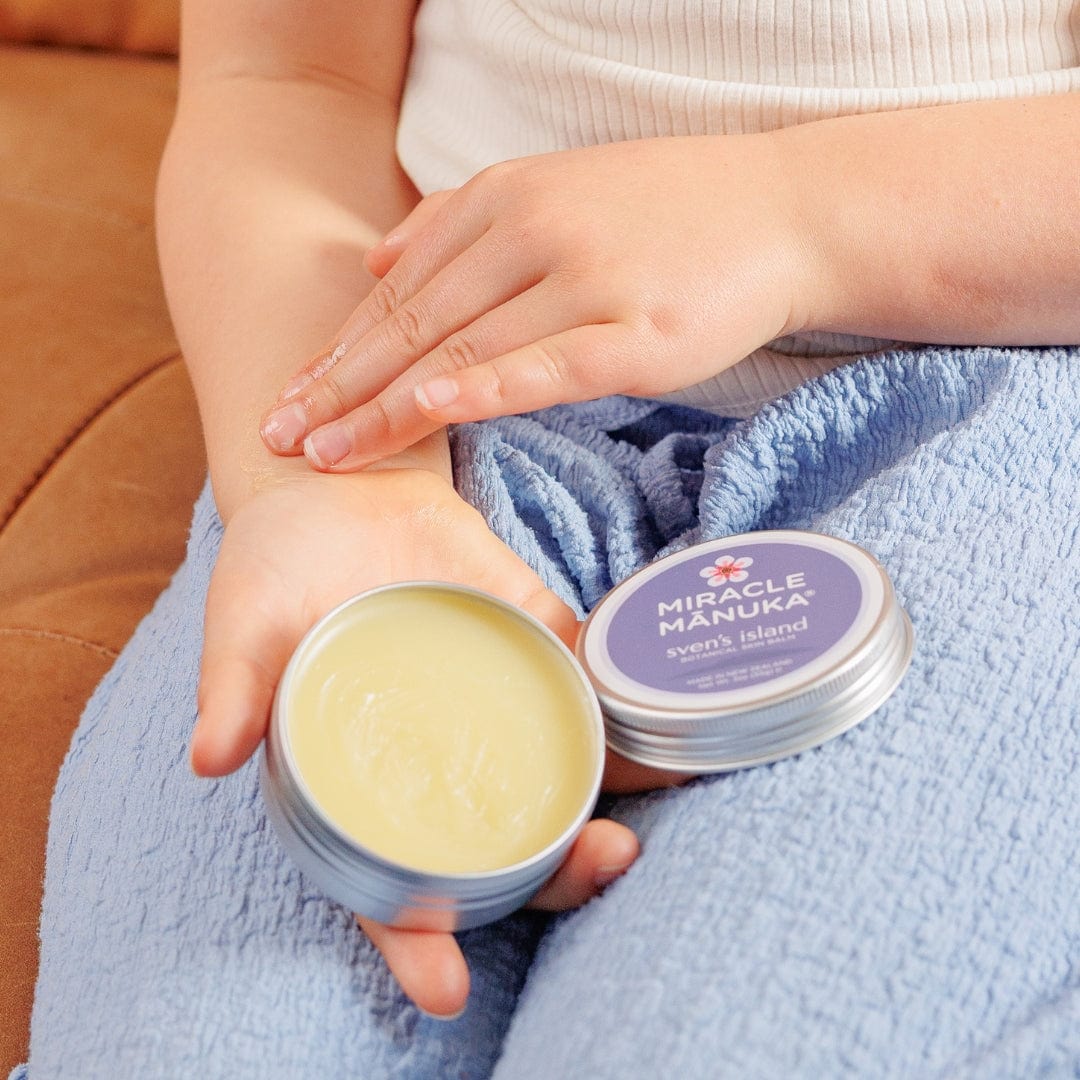 Sven’s Island New Zealand Miracle Manuka Bundle - 55g tin and 17g tin Eczema Cream